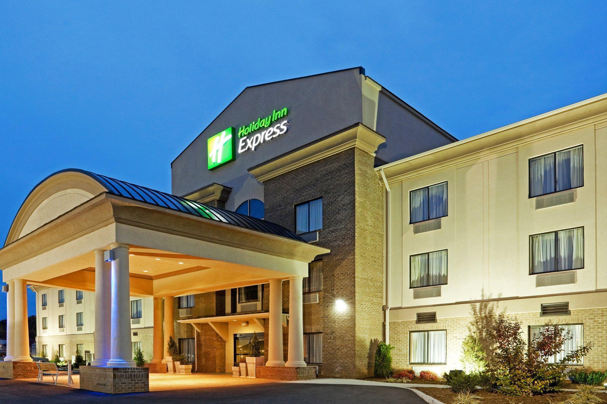 Holiday Inn Express Troutville-Roanoke North By Ihg Exterior foto