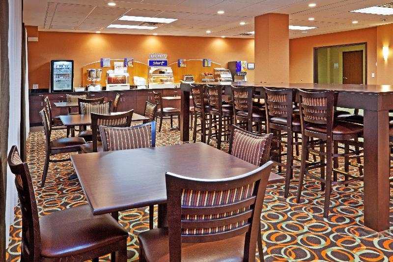 Holiday Inn Express Troutville-Roanoke North By Ihg Exterior foto
